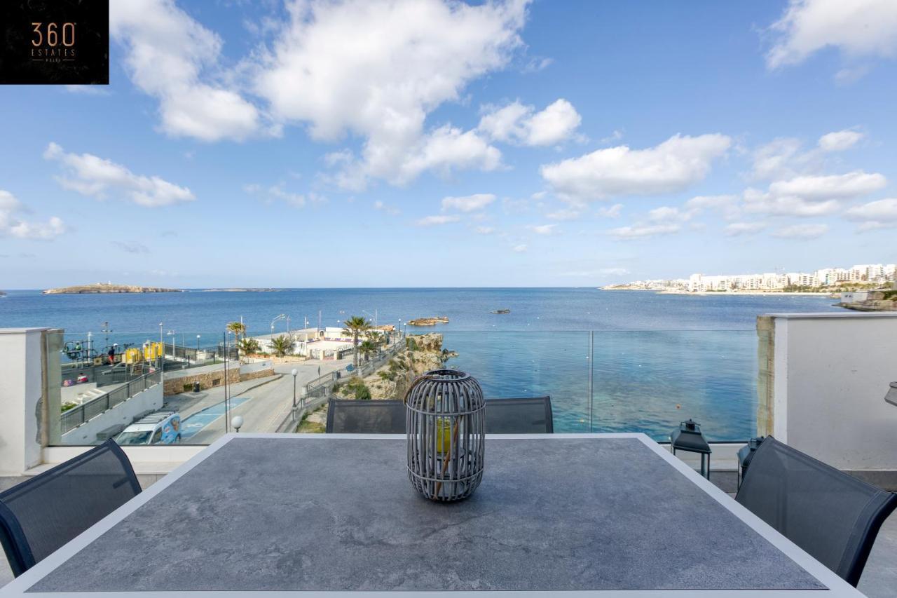 Apartment Seafront With Beautiful Views & Outdoor By 360 Estates *
