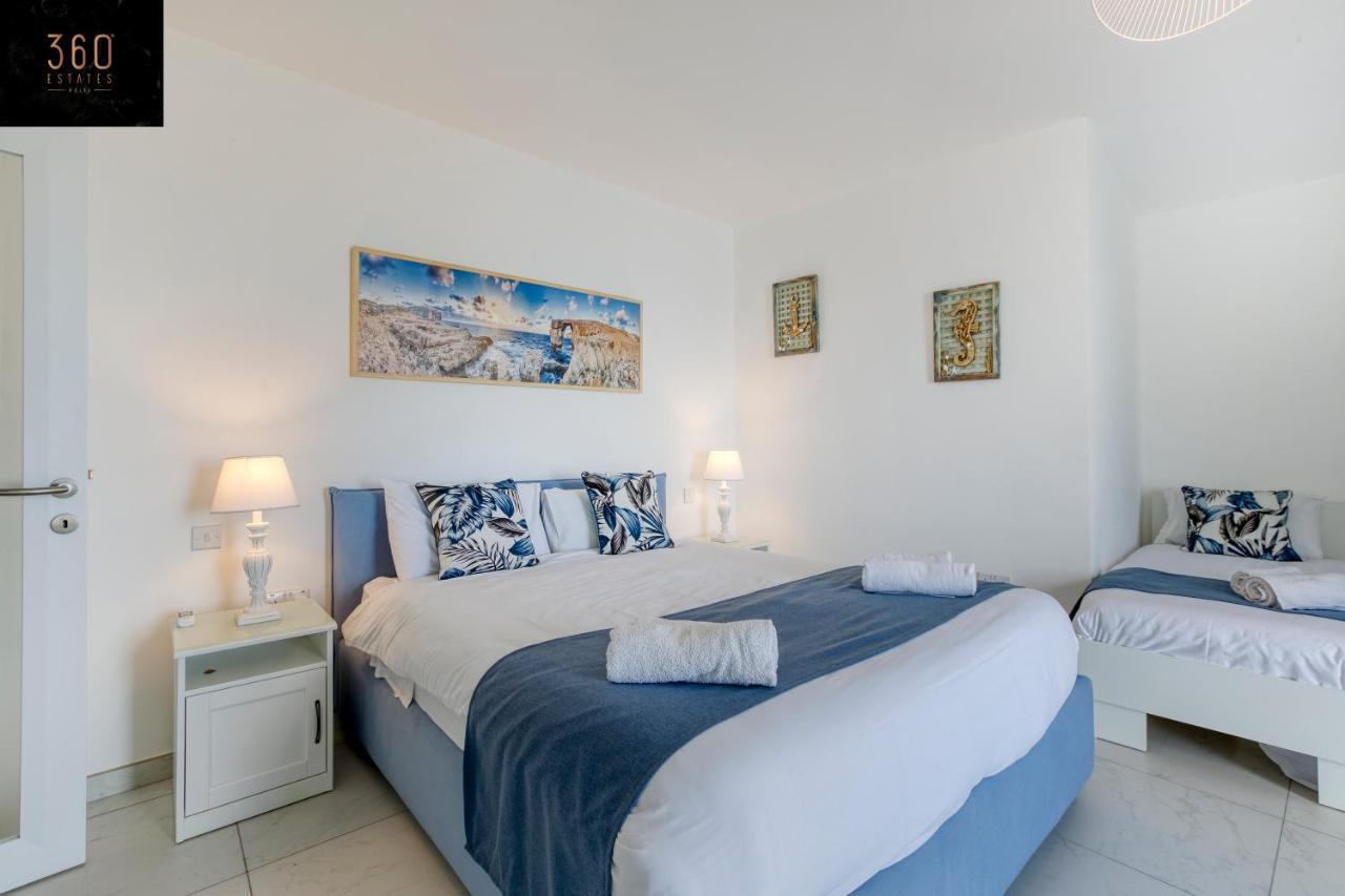 Apartment Seafront With Beautiful Views & Outdoor By 360 Estates St. Paul's Bay