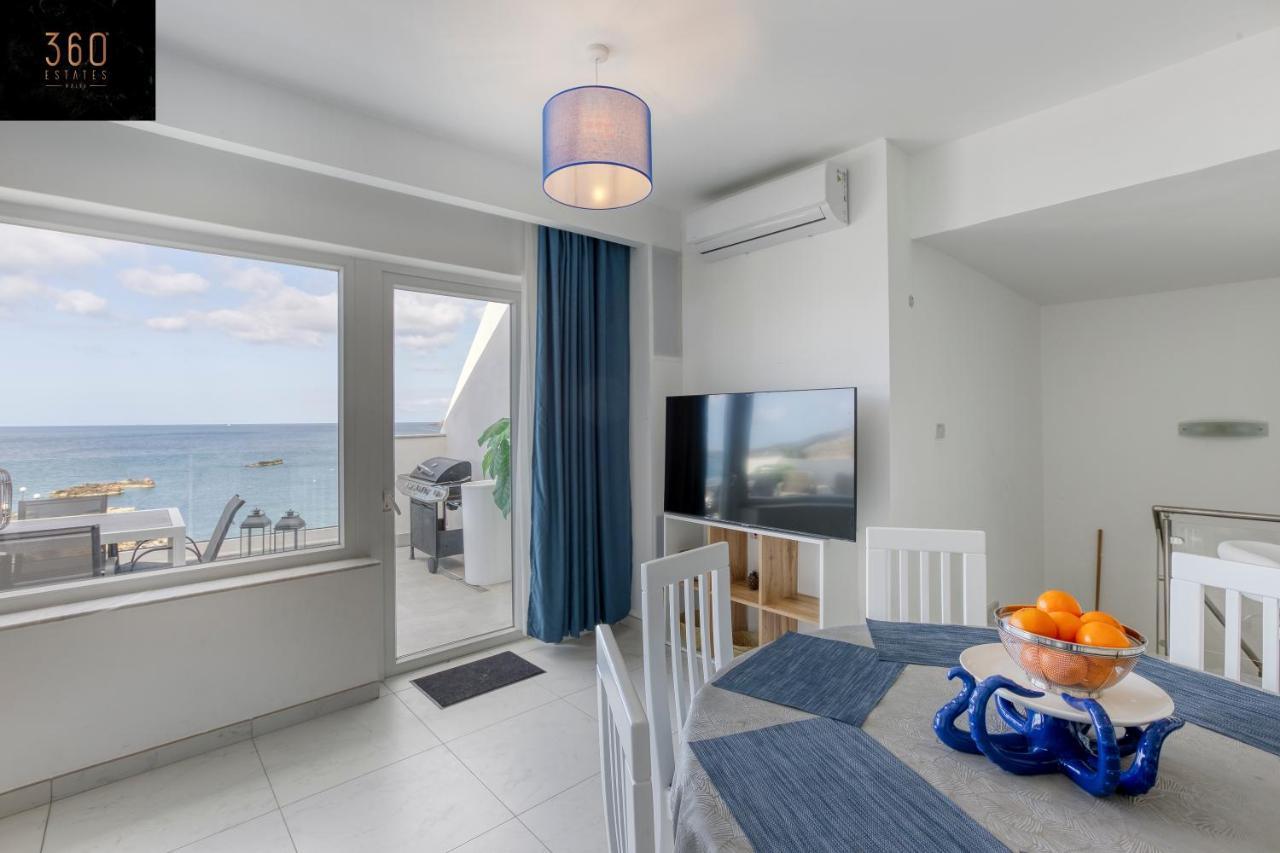 Seafront With Beautiful Views & Outdoor By 360 Estates